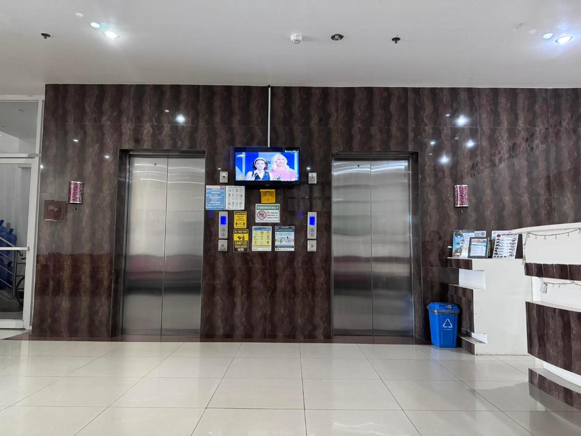 Jeamco Royal Hotel-Palawan Puerto Princesa Bagian luar foto